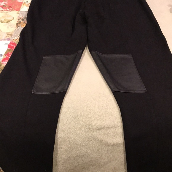 Calvin Klein size XL black ponte leggings. - Picture 4 of 7
